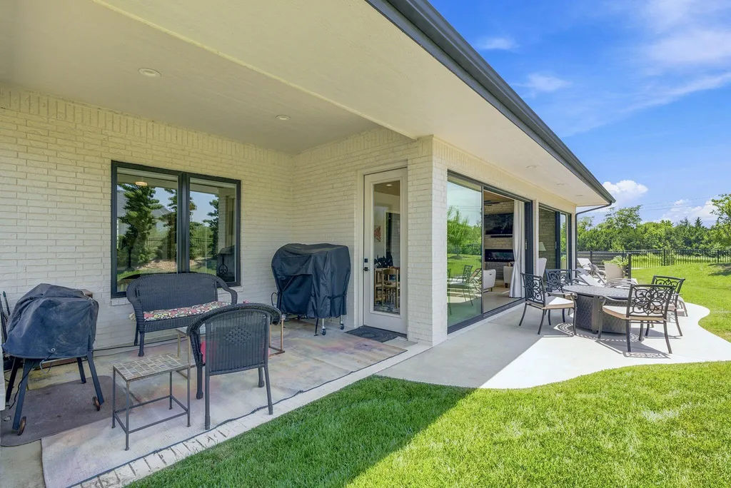 10904 E Steeplechase Court Wichita KS 67206