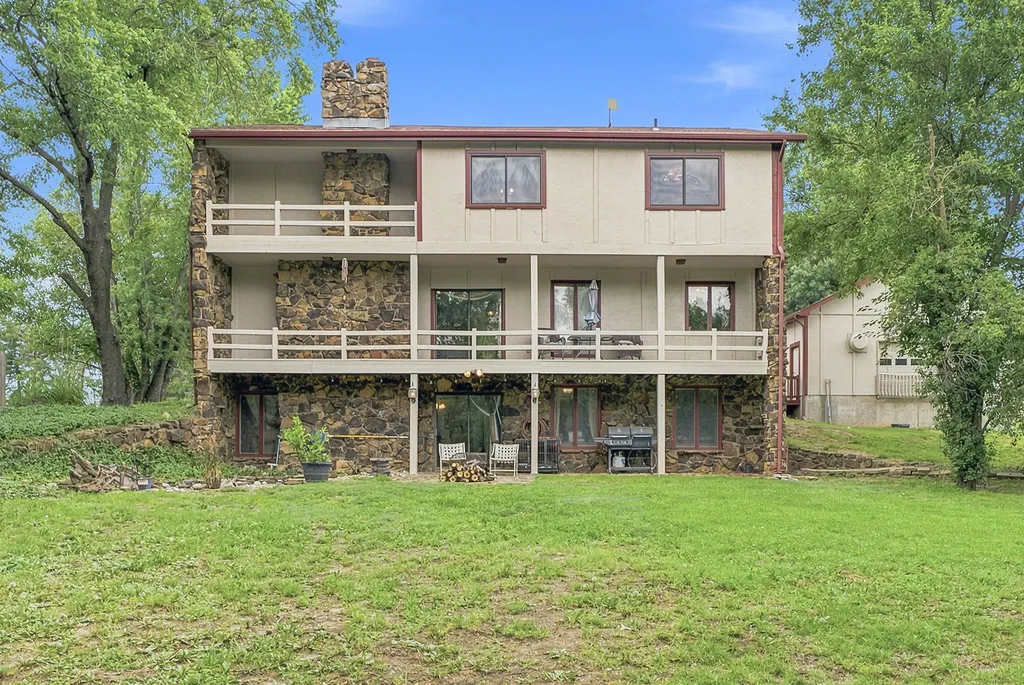 3 W Timothy Drive Goddard KS 67052