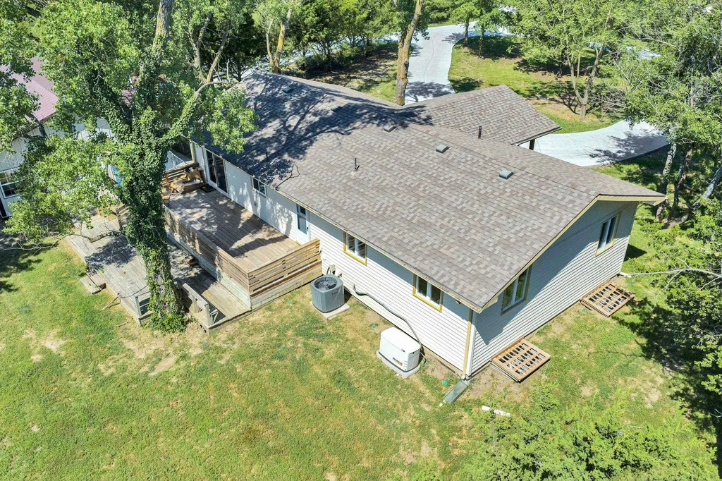 4936 NW County Line Road Benton KS 67017