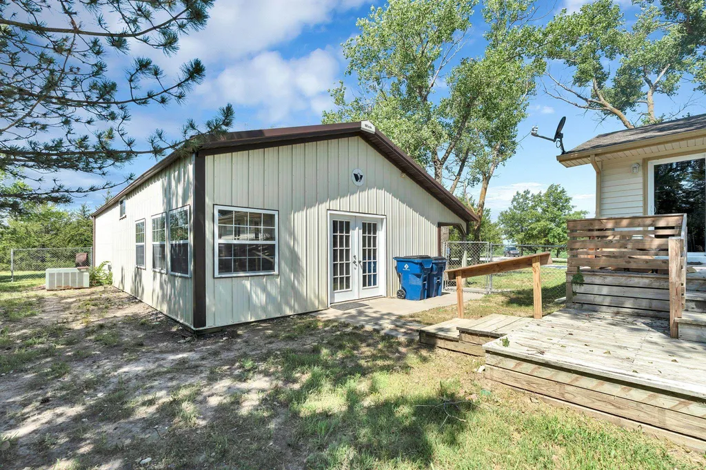 4936 NW County Line Road Benton KS 67017