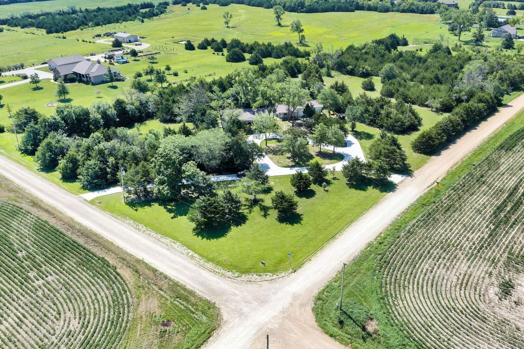 4936 NW County Line Road Benton KS 67017