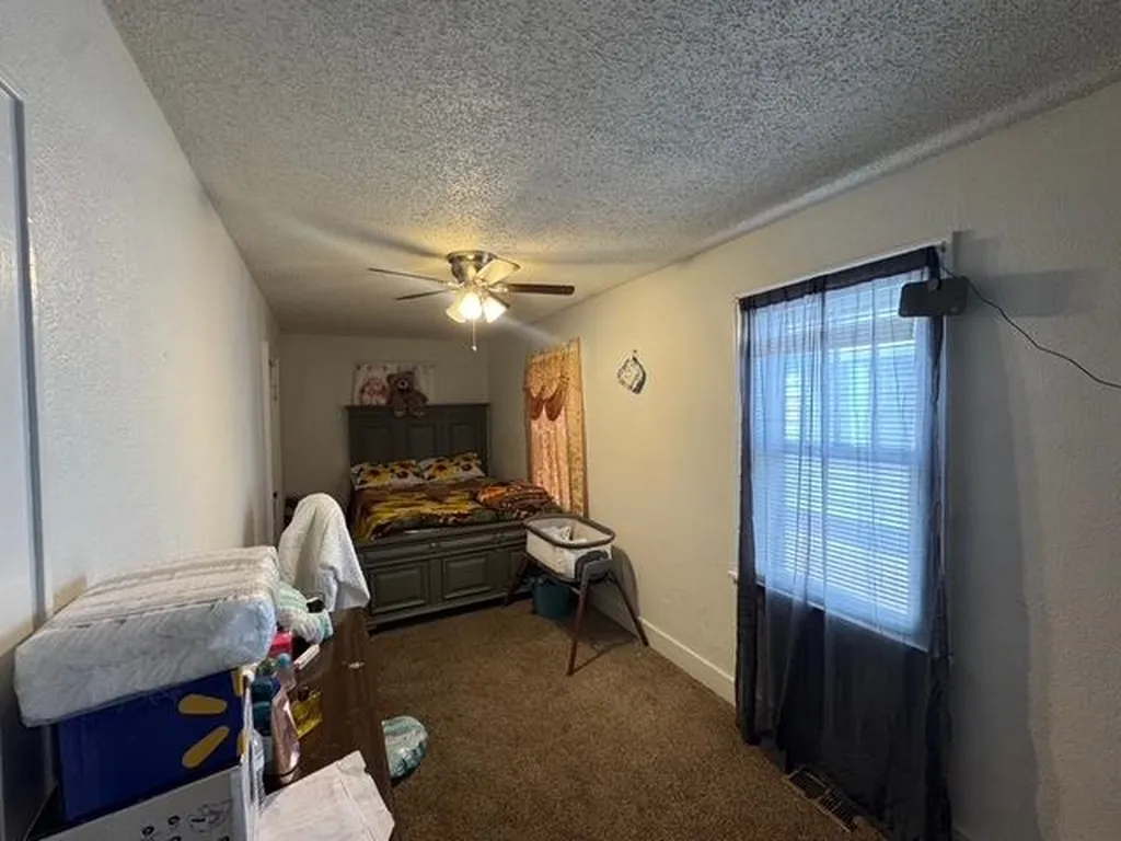 615 S Broadview Avenue Wichita KS 67218