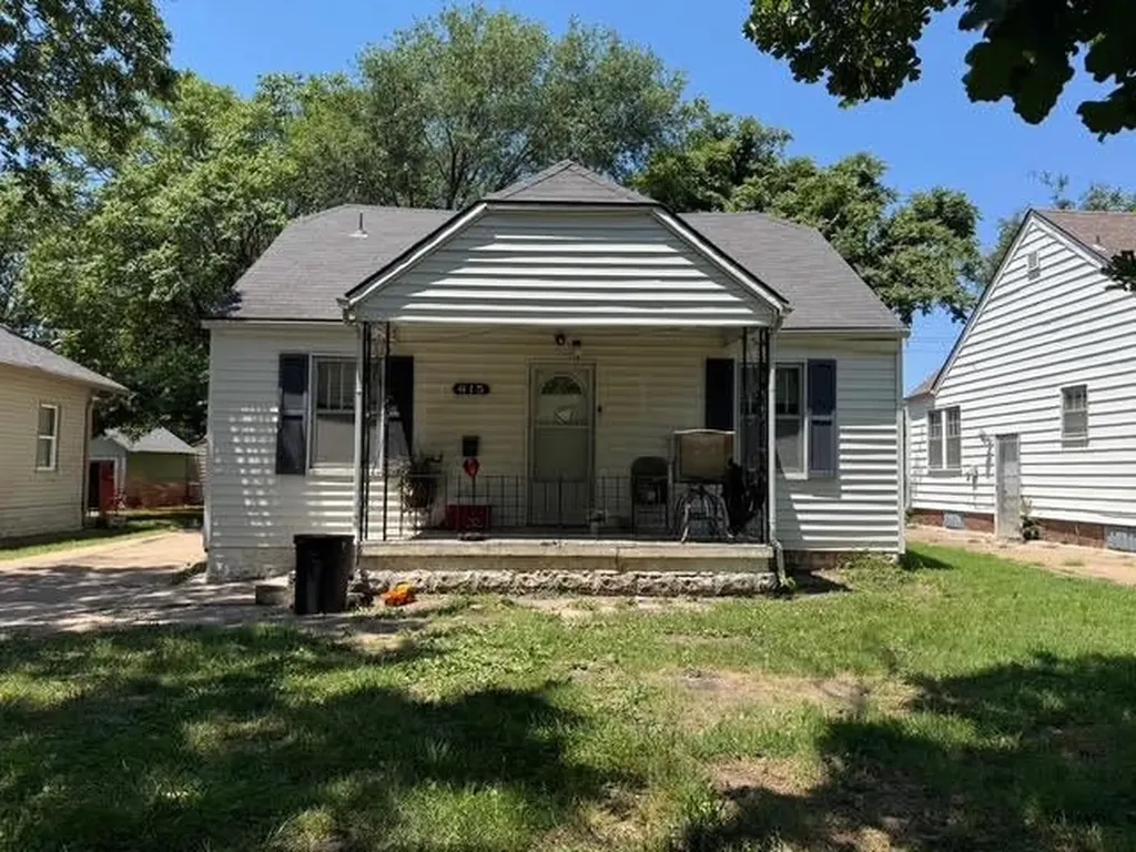 615 S Broadview Avenue Wichita KS 67218
