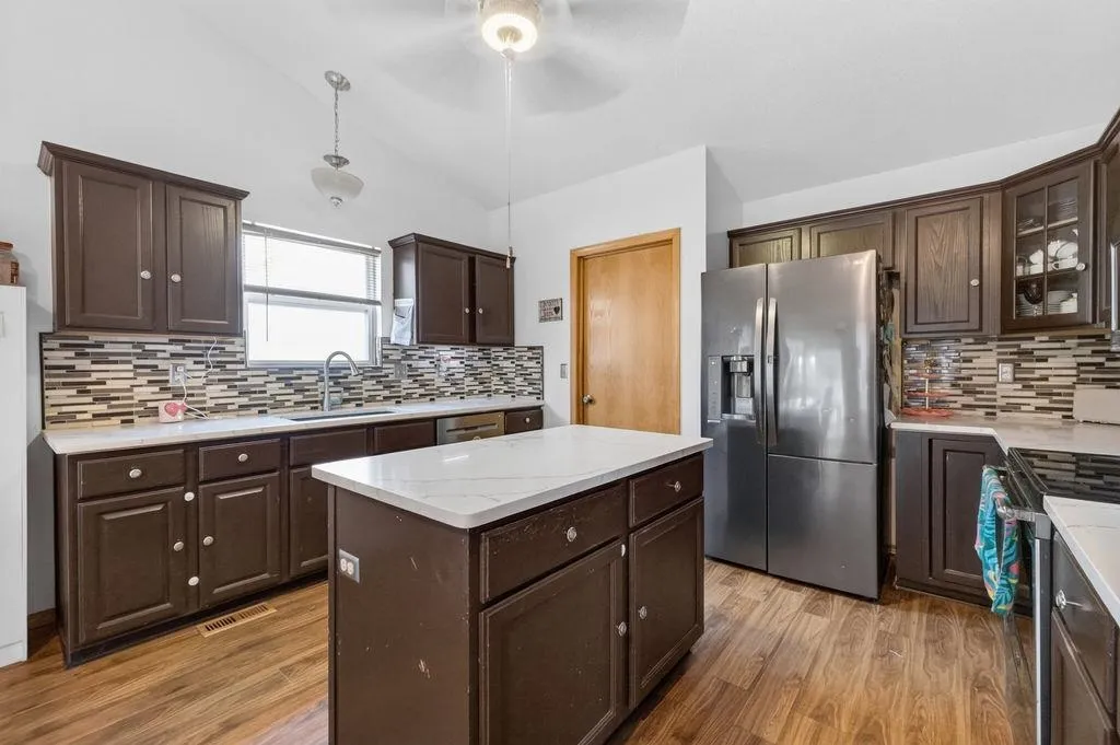1802 S Hoyt Circle Wichita KS 67207