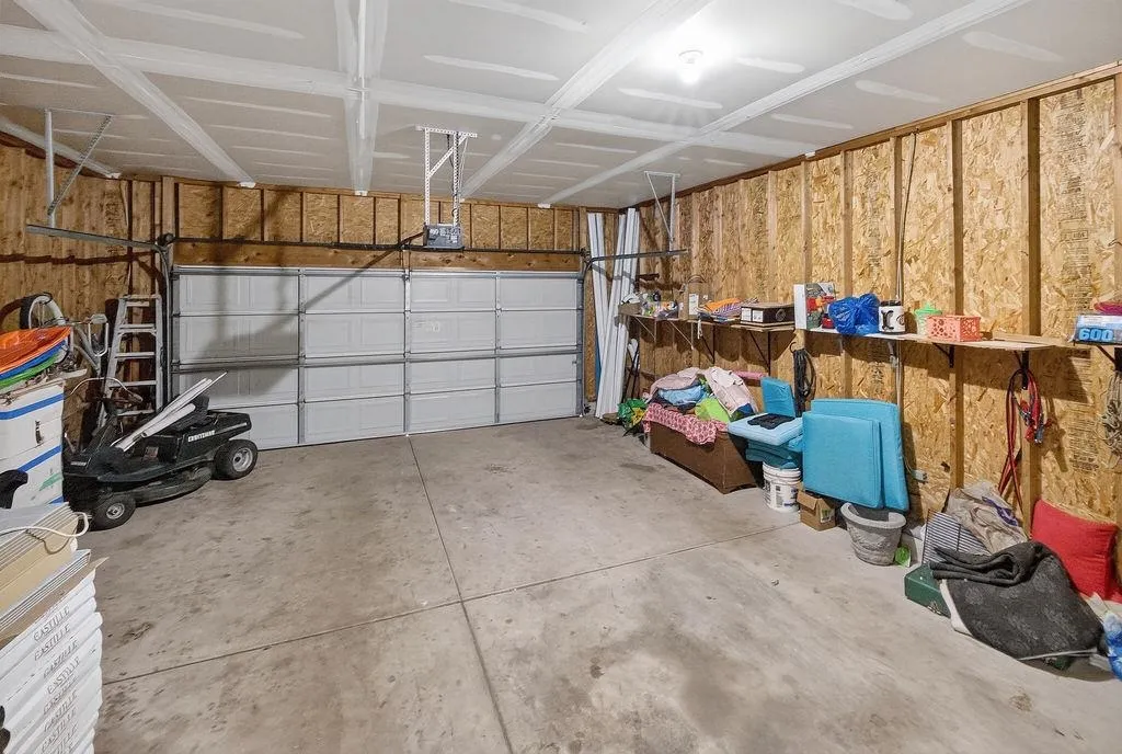 1802 S Hoyt Circle Wichita KS 67207