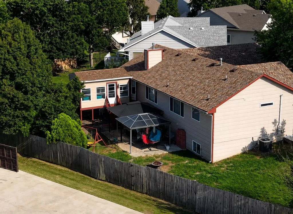 1802 S Hoyt Circle Wichita KS 67207