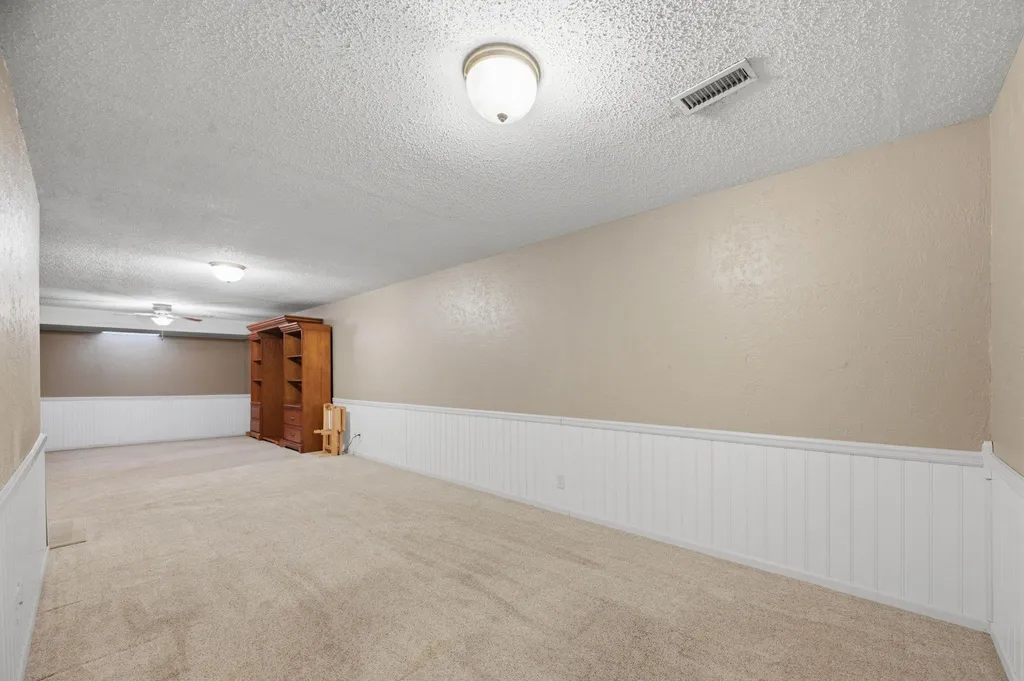 1422 N Rutgers Street Wichita KS 67212