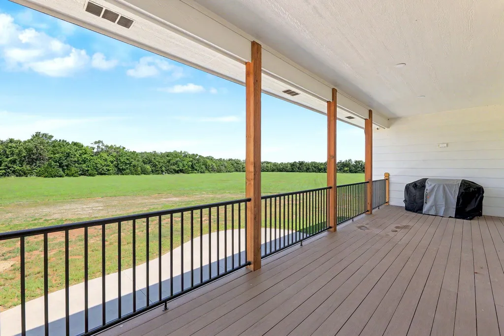 20465 SW Tawakoni Road Douglass KS 67039