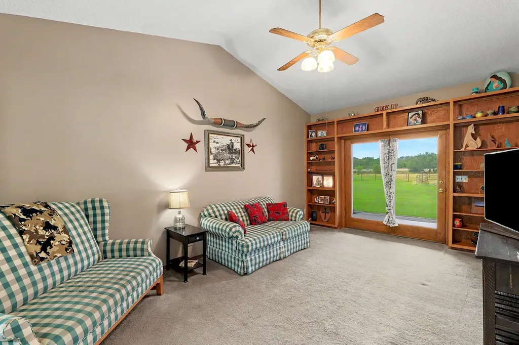 9809 S Laura Street Haysville KS 67060
