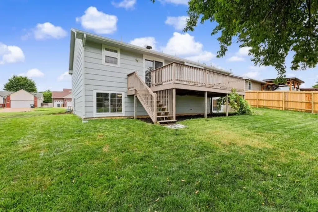 1913 S Honeytree Street Wichita KS 67207
