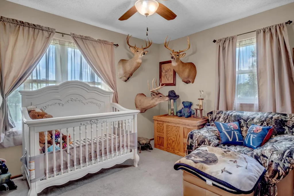 8712 N Ridge Road Valley Center KS 67147