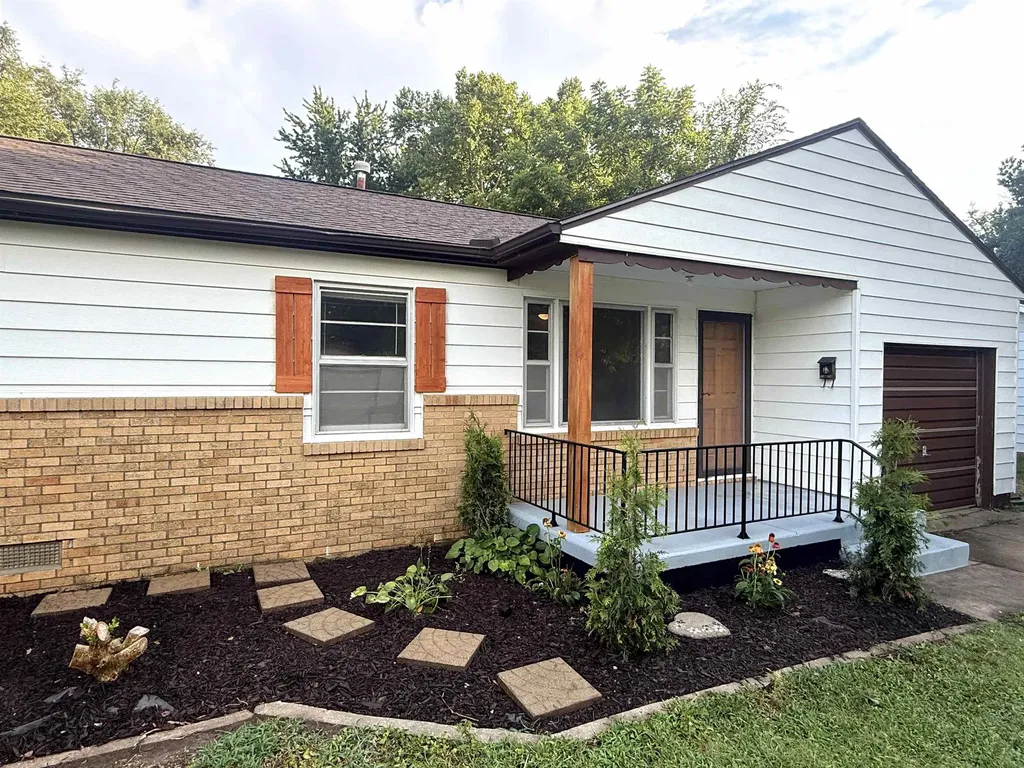 515 W 4th Street Haysville KS 67060