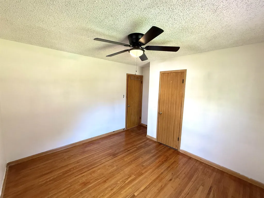 515 W 4th Street Haysville KS 67060