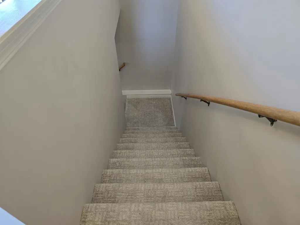 1526 E Cedar Tree Park City KS 67219