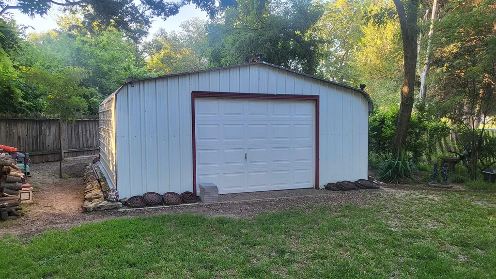 905 W 30th Street S Wichita KS 67217