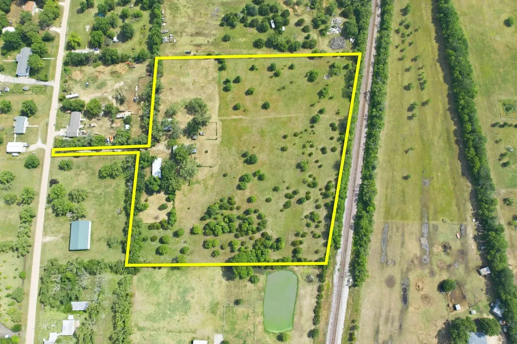 8901 S Exposition Street Haysville KS 67060-7905