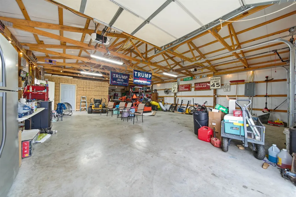 195 E 15th Street S Wellington KS 67152