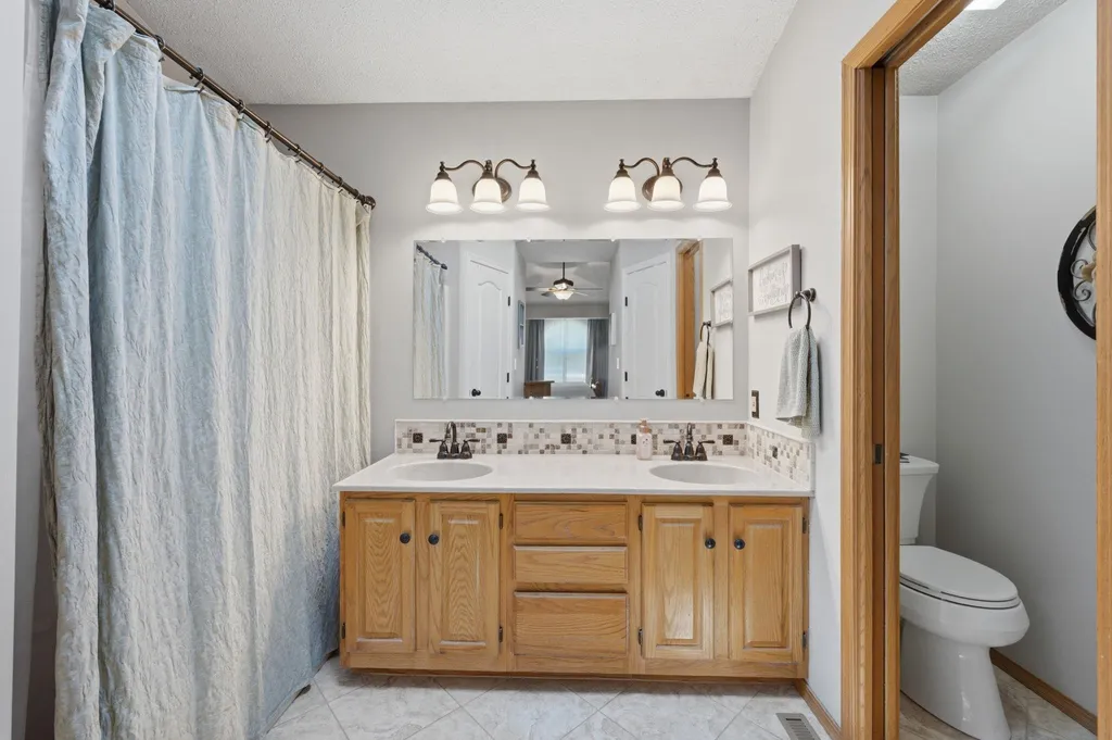 3639 S Gilda Street Wichita KS 67215