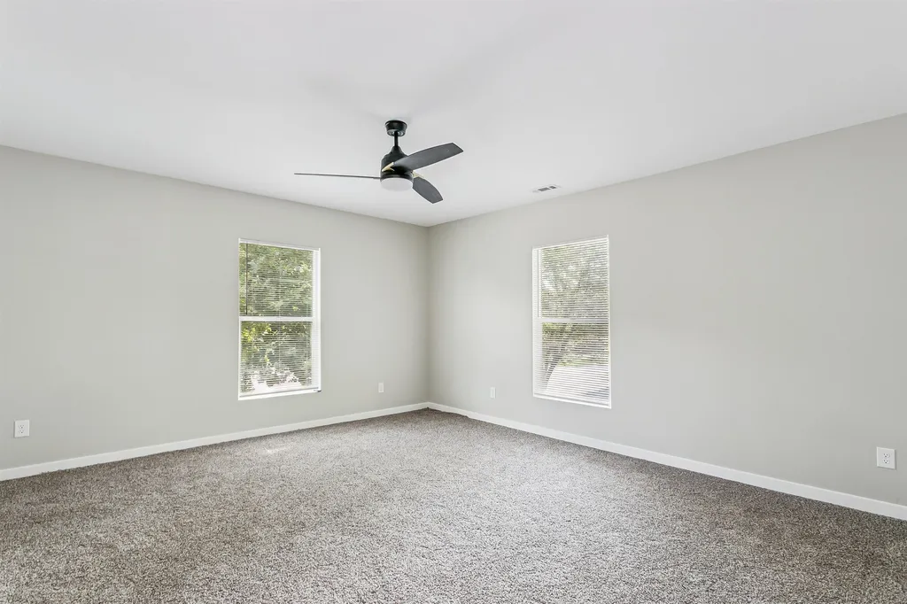 1117 S Main Street Wichita KS 67213