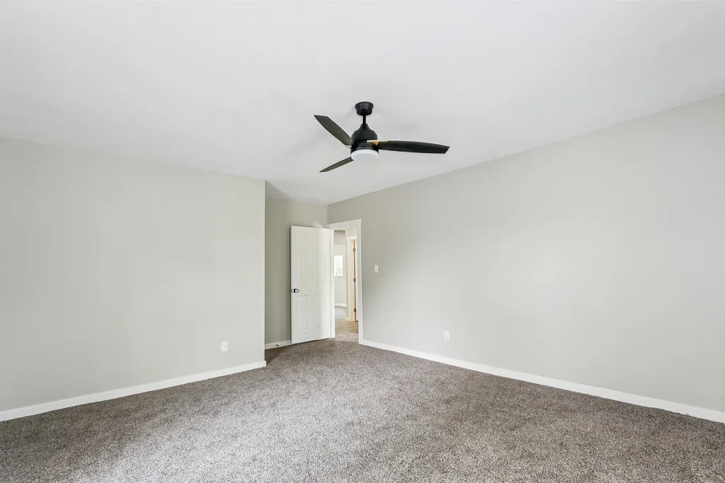 1117 S Main Street Wichita KS 67213