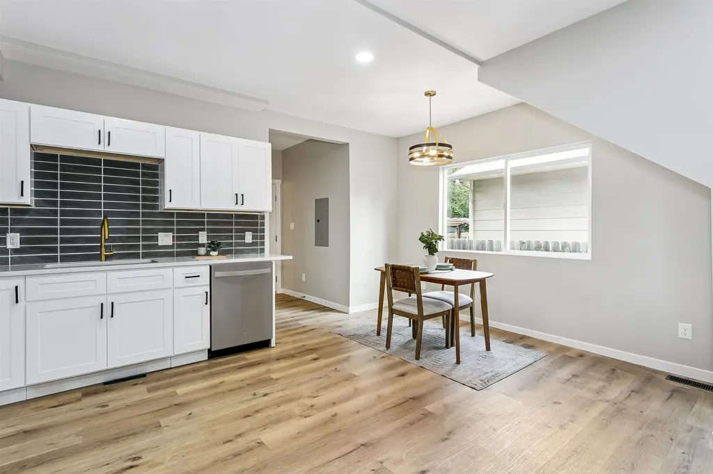 1117 S Main Street Wichita KS 67213