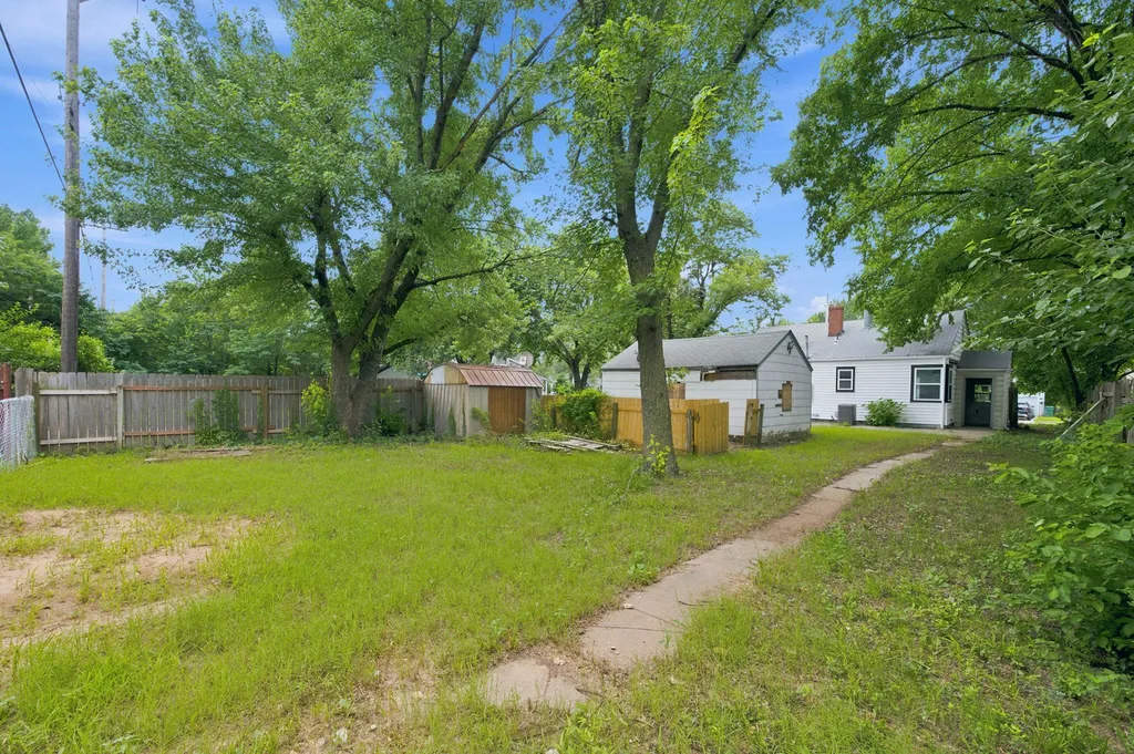1202 N Terrace Drive Wichita KS 67208-2838