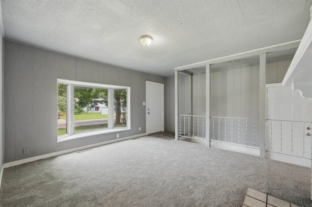 1202 N Terrace Drive Wichita KS 67208-2838