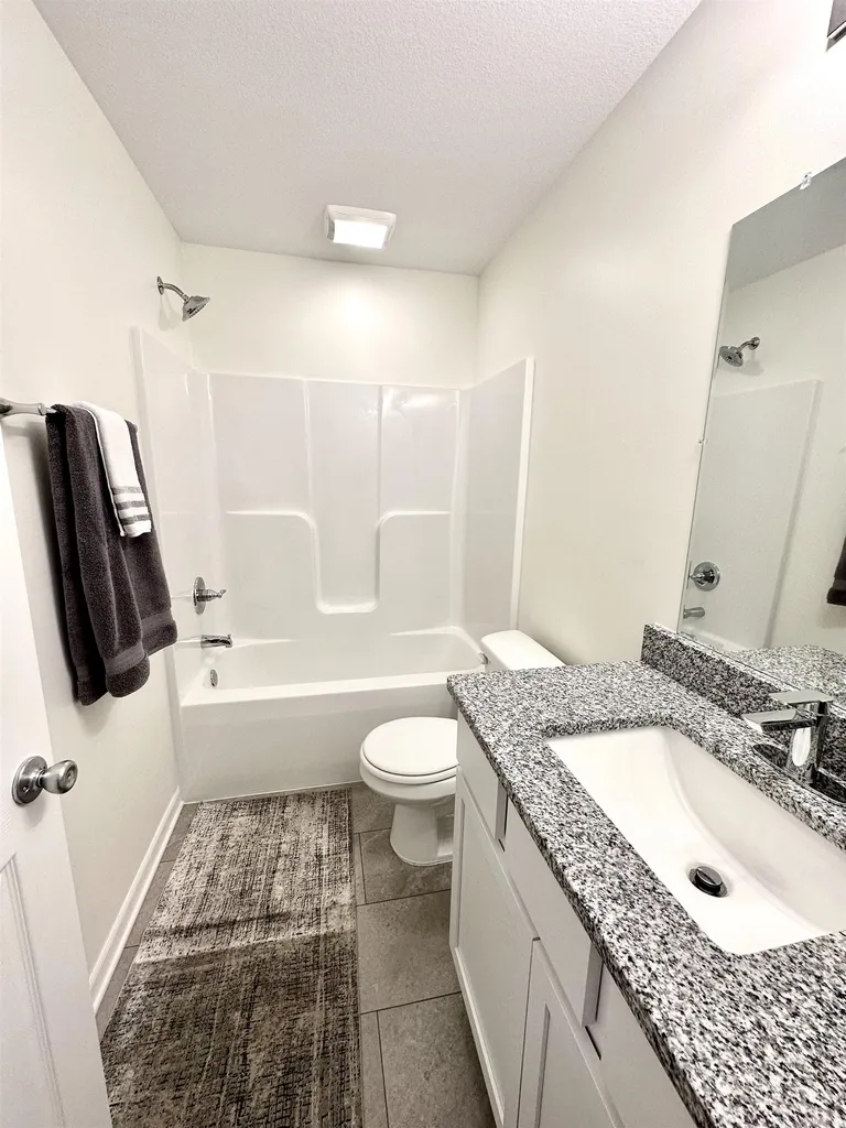 1019 N Spruce Wichita KS 67214
