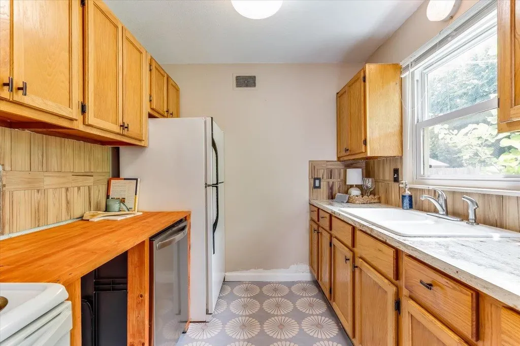215 German Avenue Haysville KS 67060