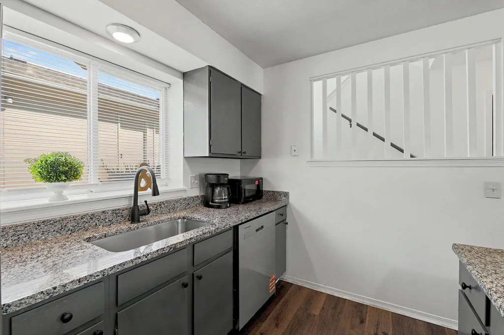 5566 S Gold Street Wichita KS 67217