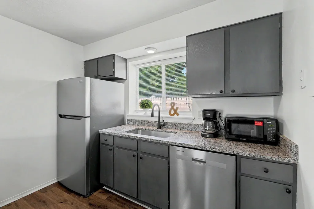 5566 S Gold Street Wichita KS 67217