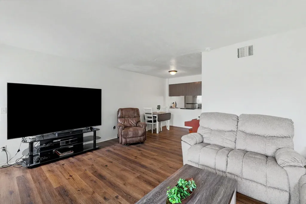 5566 S Gold Street Wichita KS 67217