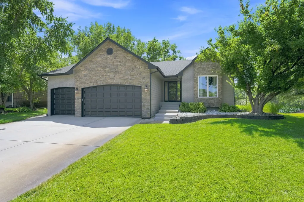2409 N Hazelwood Wichita KS 67205