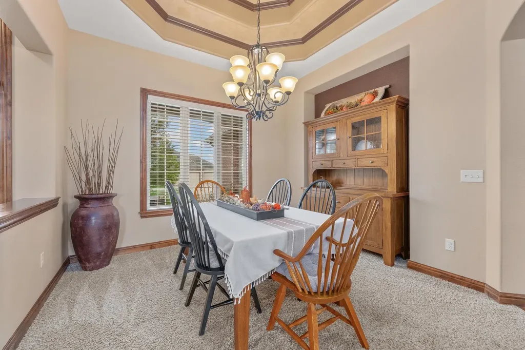1520 N Ridgehurst Street Wichita KS 67230