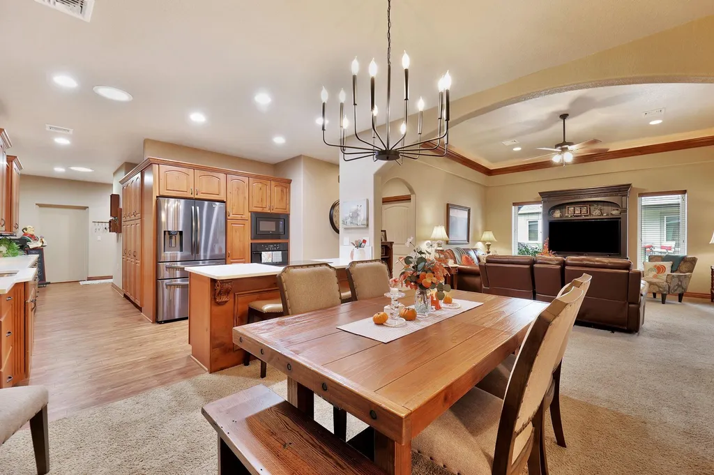 1337 N Hamilton Drive Derby KS 67037