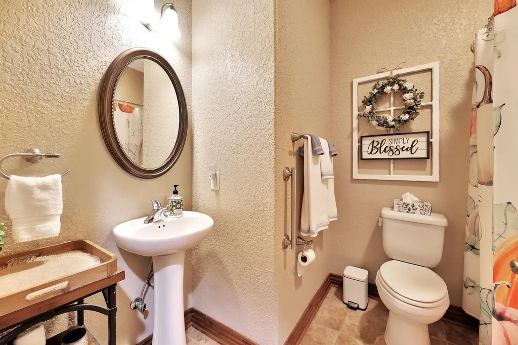 1337 N Hamilton Drive Derby KS 67037