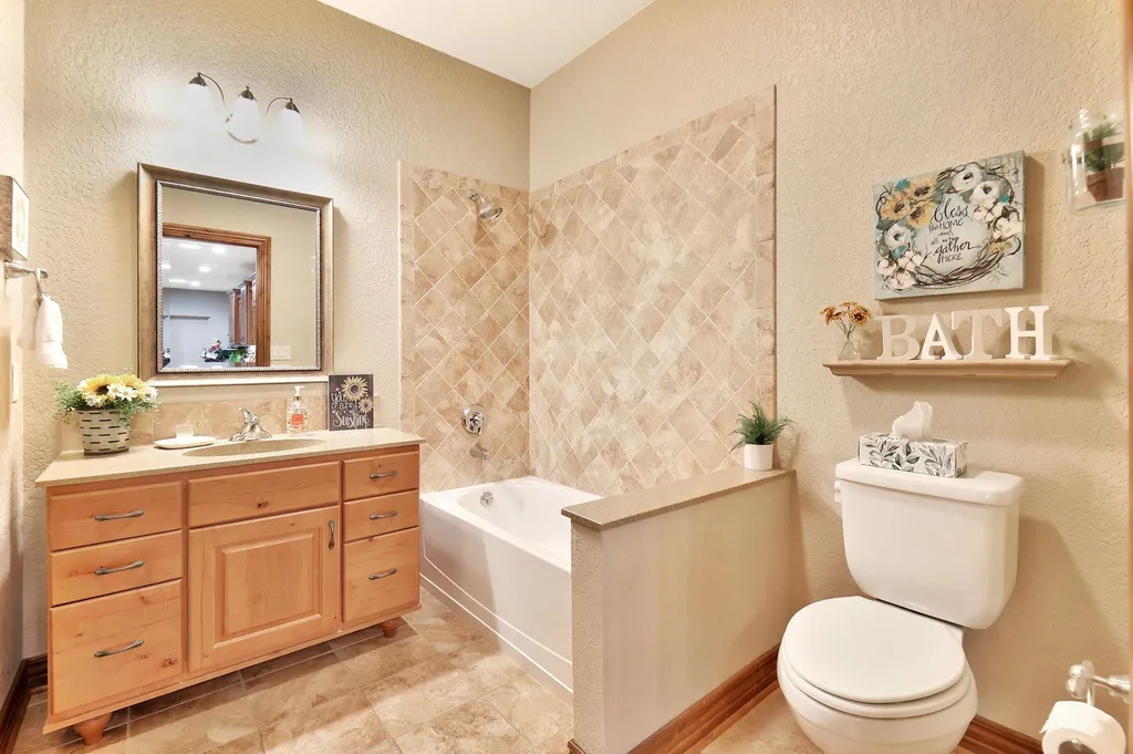 1337 N Hamilton Drive Derby KS 67037