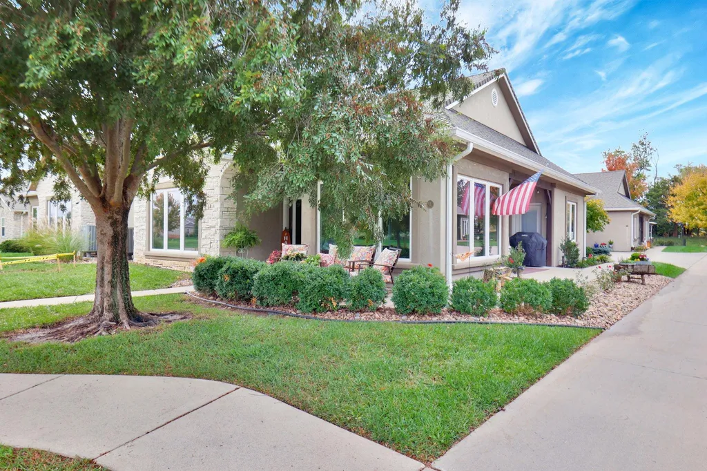 1337 N Hamilton Drive Derby KS 67037