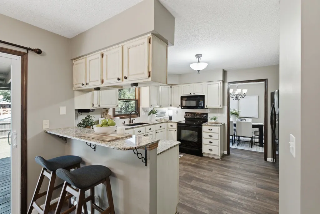 224 E Forest Park Court Derby KS 67037
