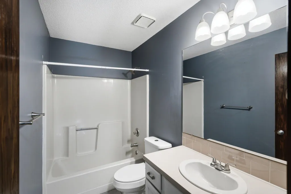 224 E Forest Park Court Derby KS 67037