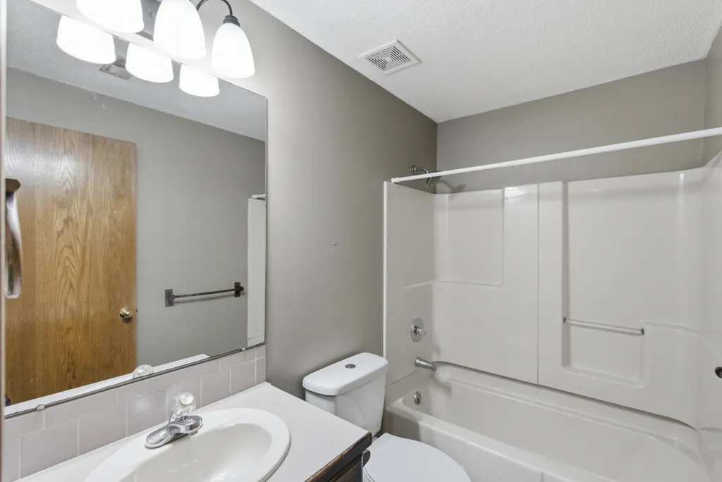 224 E Forest Park Court Derby KS 67037