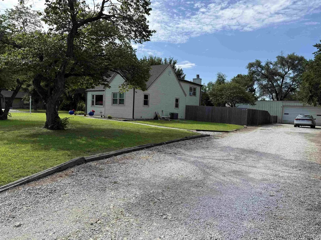 1801 W 53rd Street N Wichita KS 67204