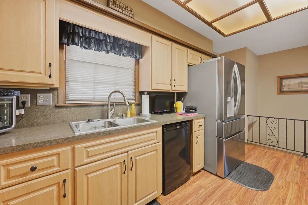605 N Willow Drive Derby KS 67037