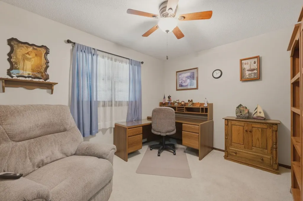 605 N Willow Drive Derby KS 67037