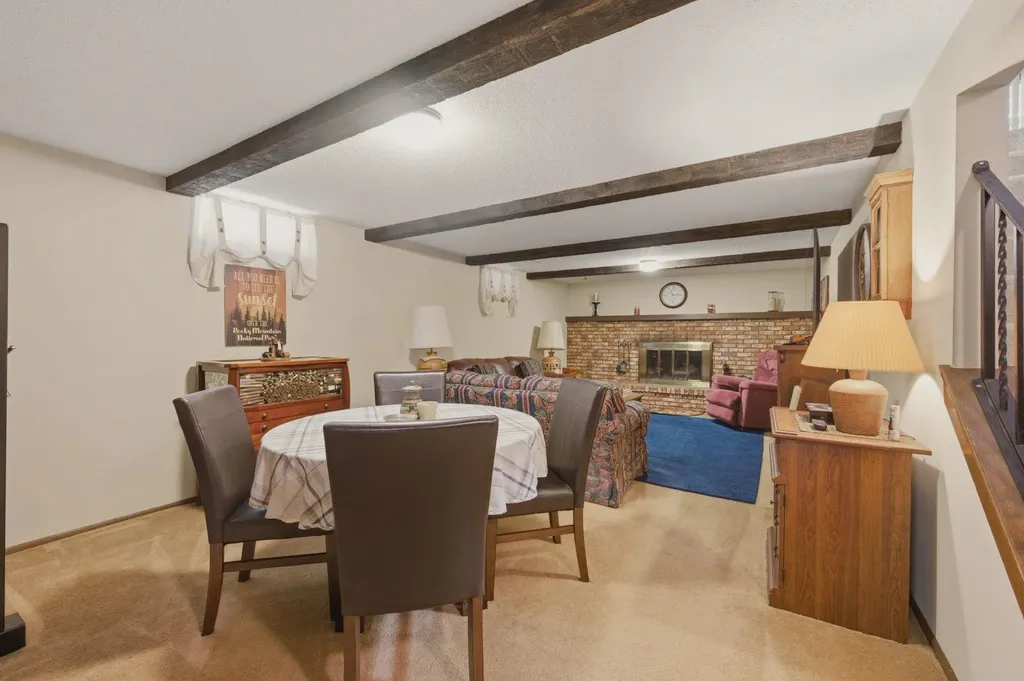 605 N Willow Drive Derby KS 67037
