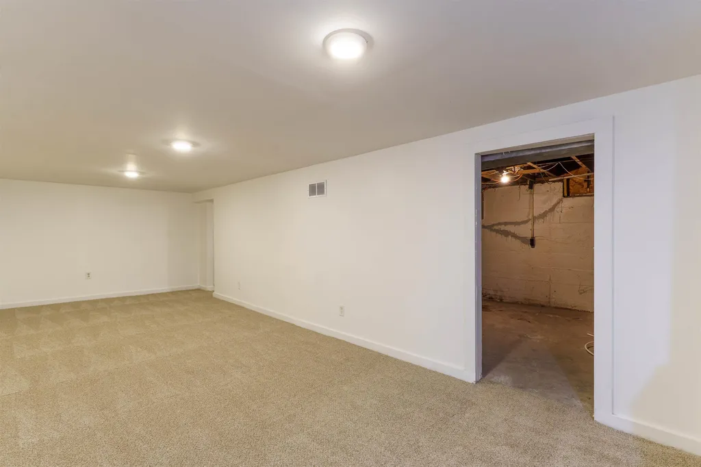 1353 N Pershing Avenue Wichita KS 67208