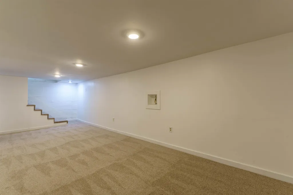 1353 N Pershing Avenue Wichita KS 67208