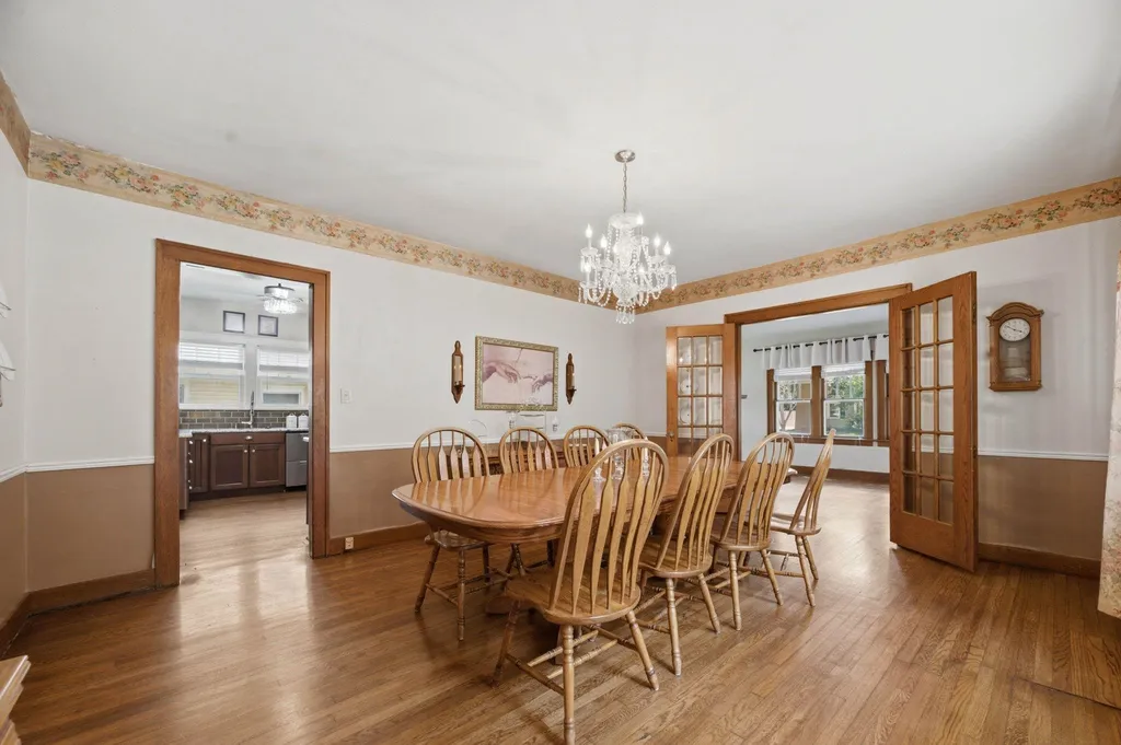 433 N Quentin Wichita KS 67208