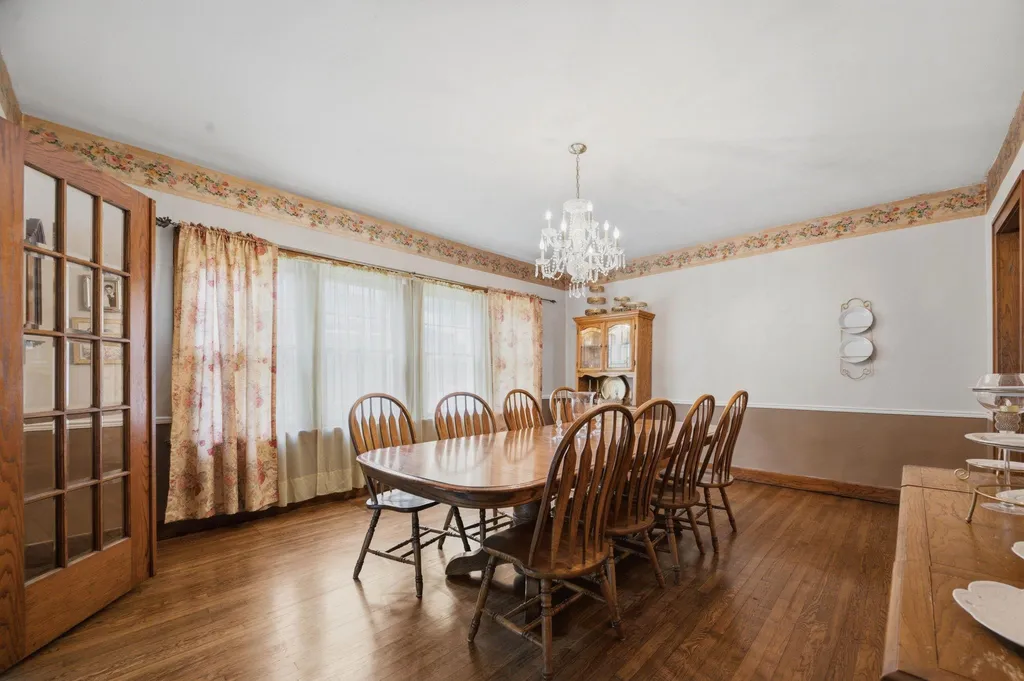 433 N Quentin Wichita KS 67208
