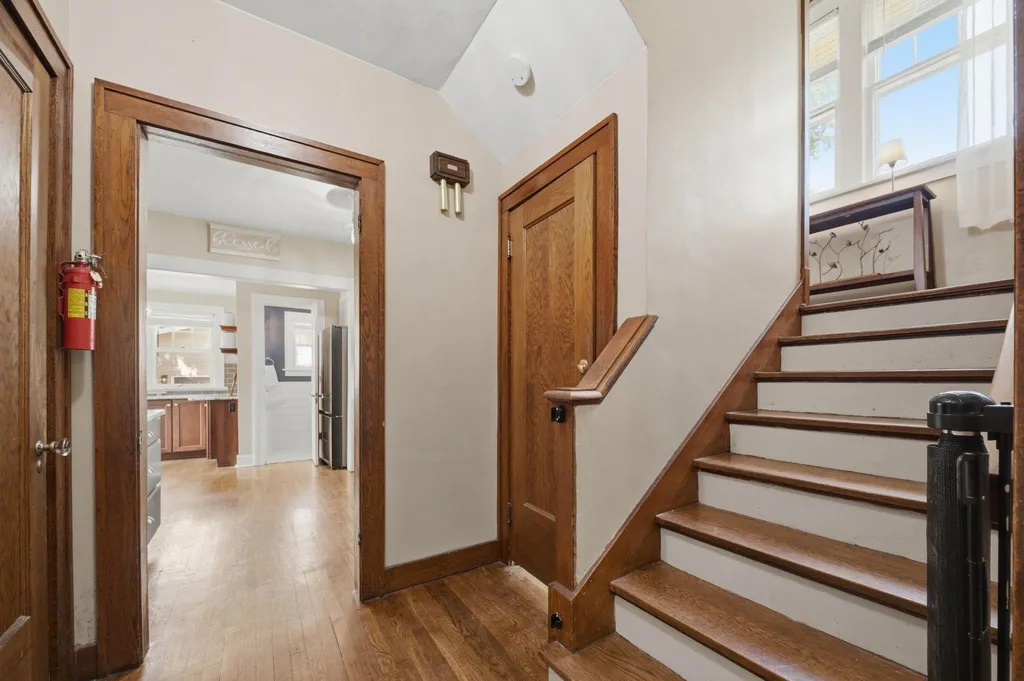 433 N Quentin Wichita KS 67208